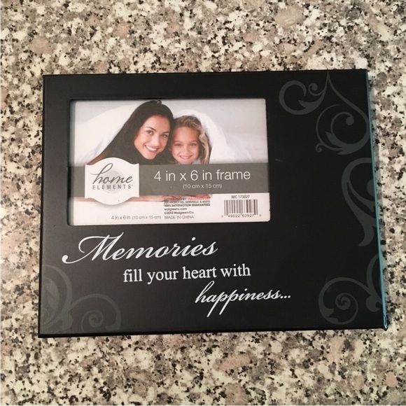 walgreens Other - Home Elements picture frame memories black wood rectangle friendship desk hang